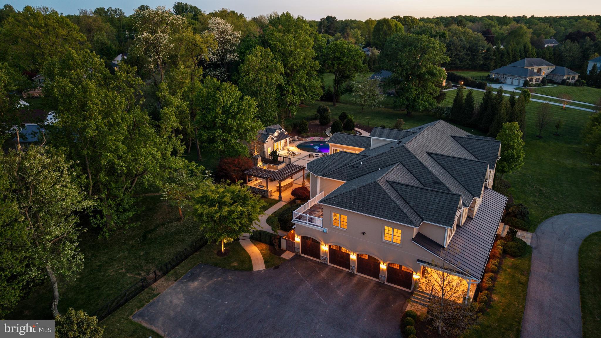 WORTHINGTON GREEN - Residential