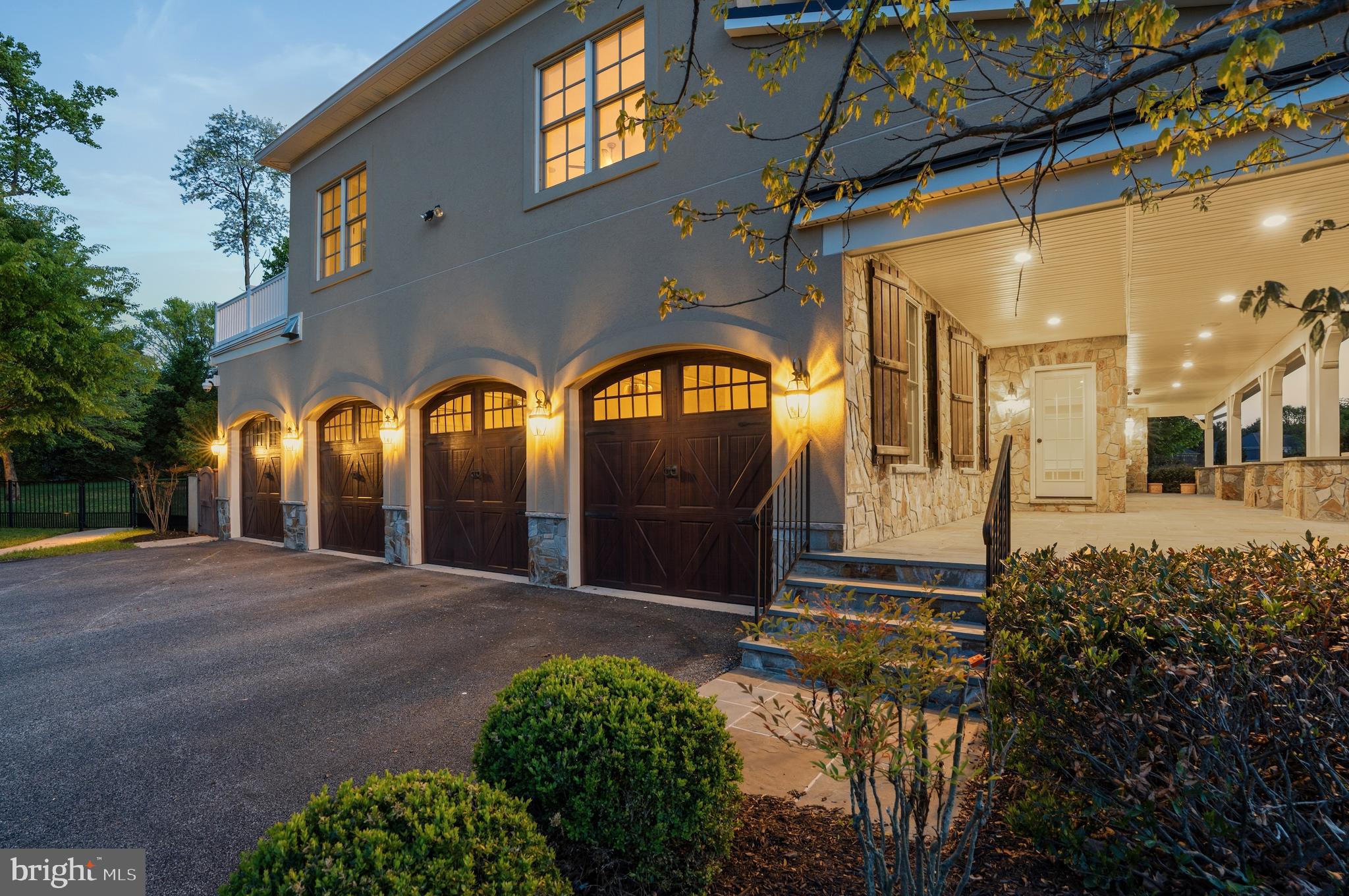 WORTHINGTON GREEN - Residential
