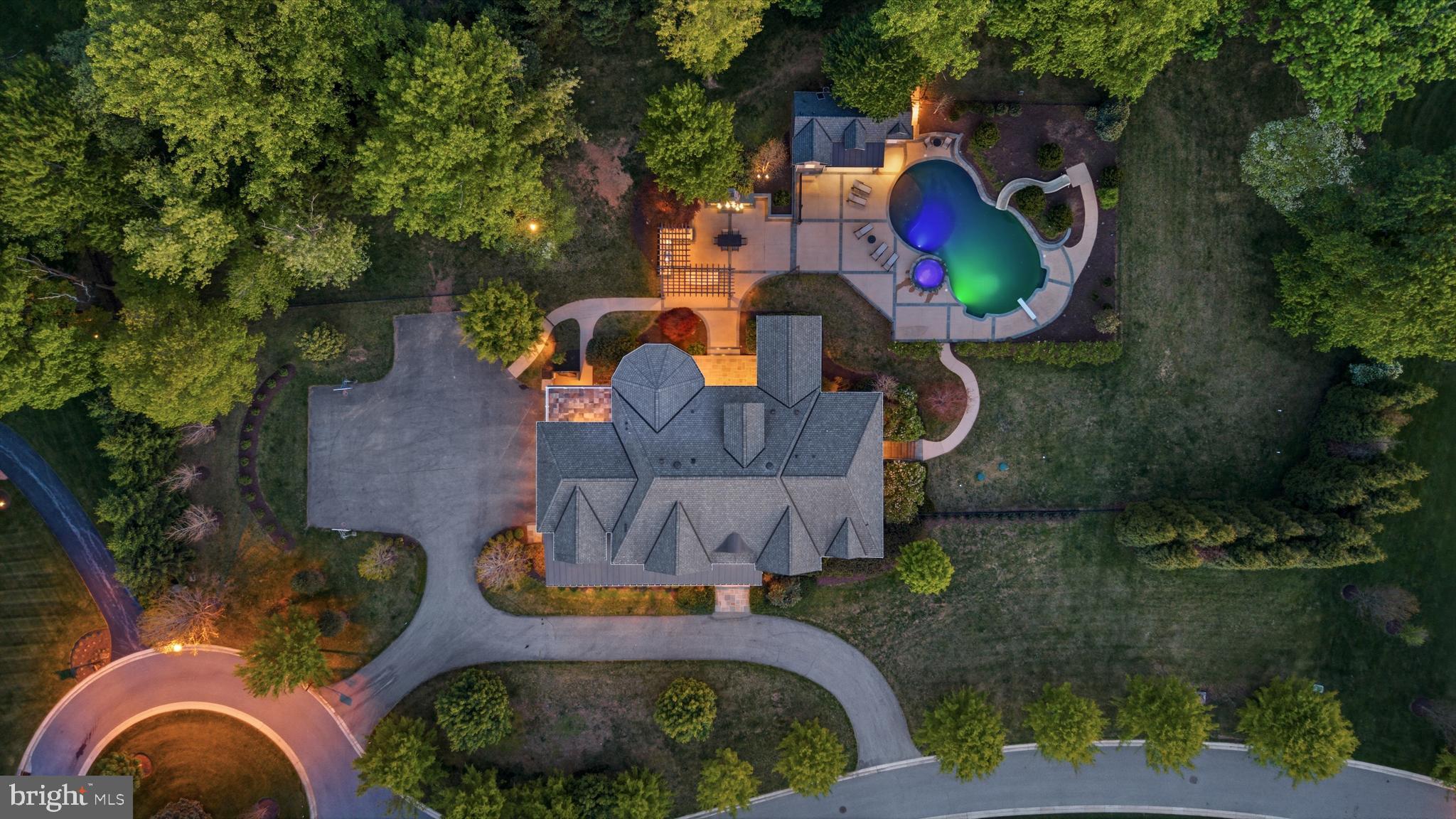 WORTHINGTON GREEN - Residential