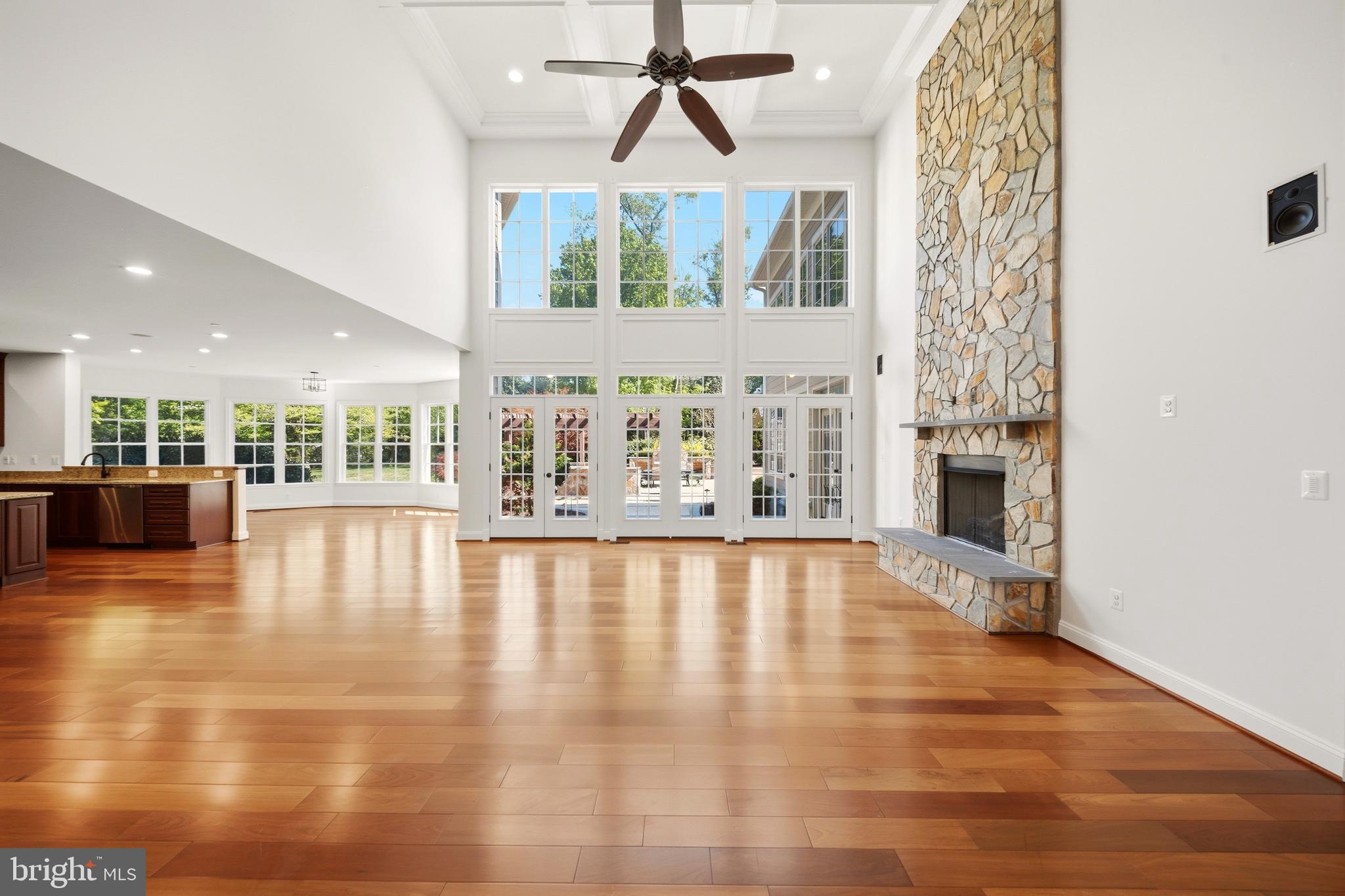 WORTHINGTON GREEN - Residential