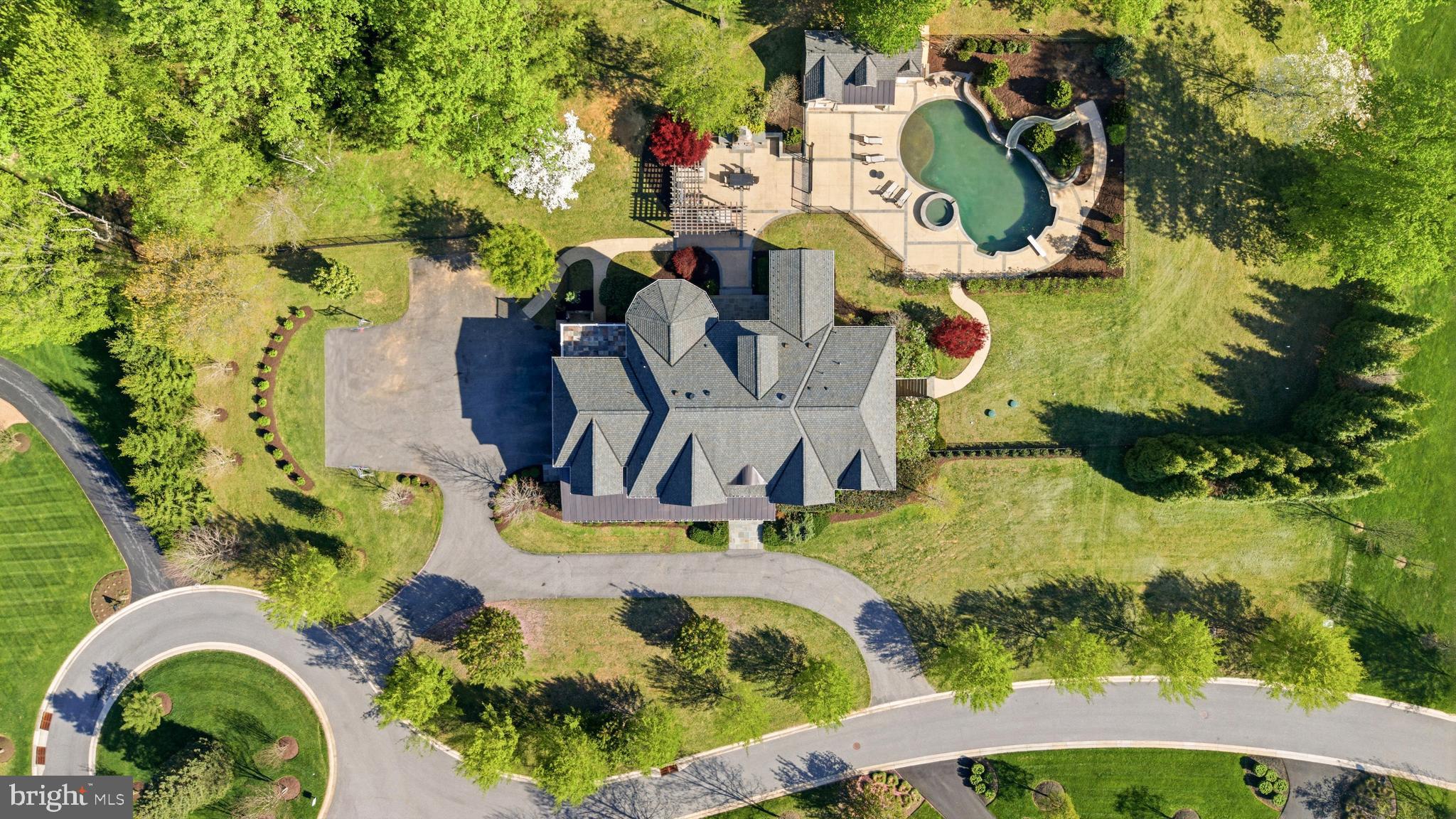WORTHINGTON GREEN - Residential