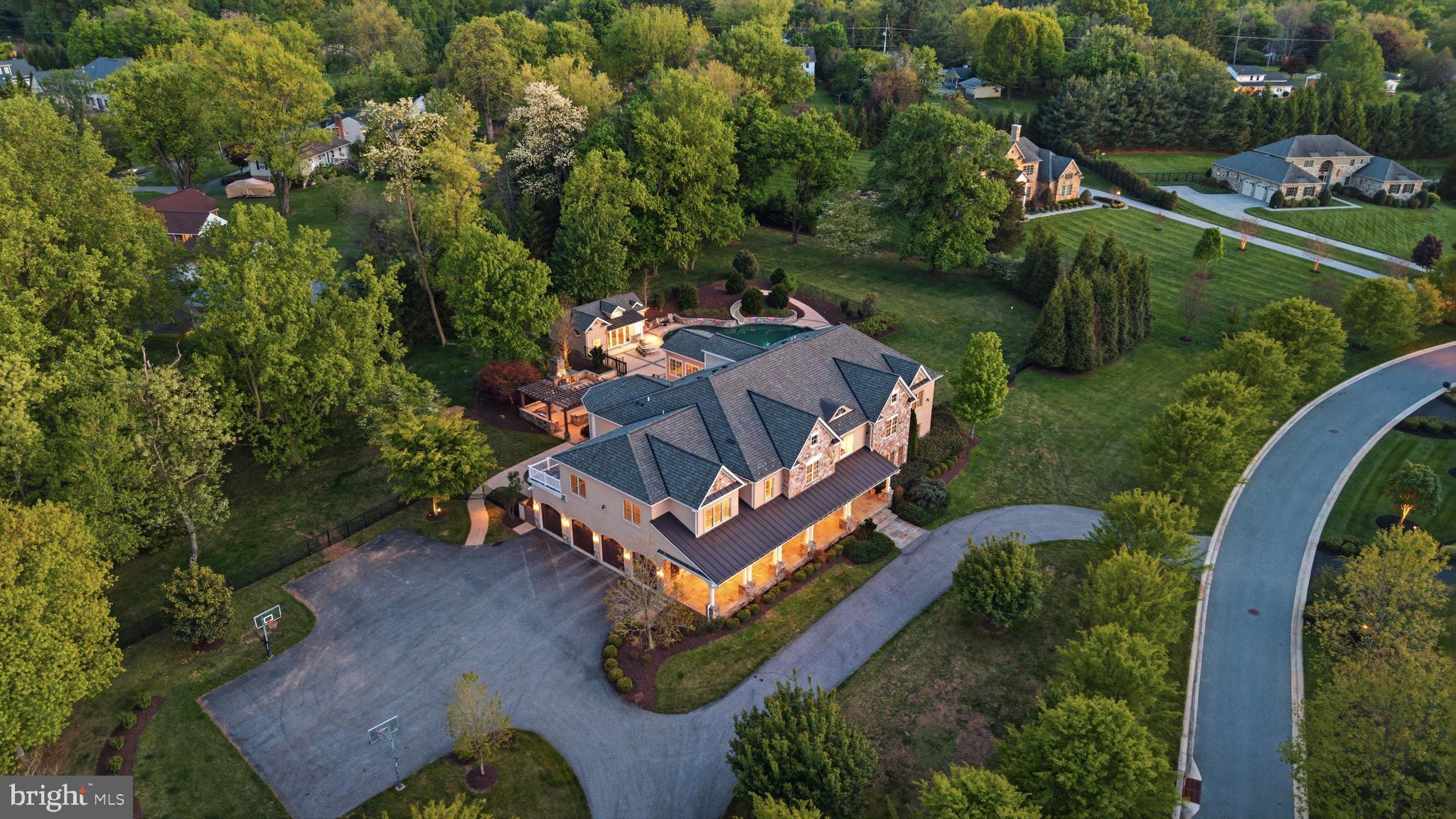 WORTHINGTON GREEN - Residential