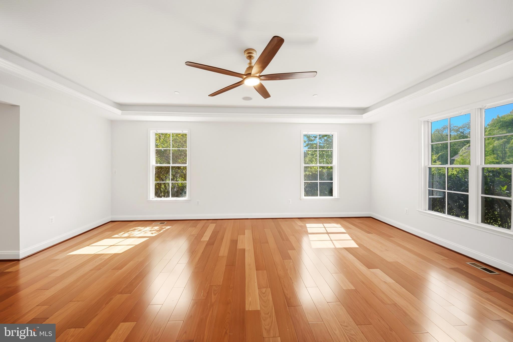 WORTHINGTON GREEN - Residential