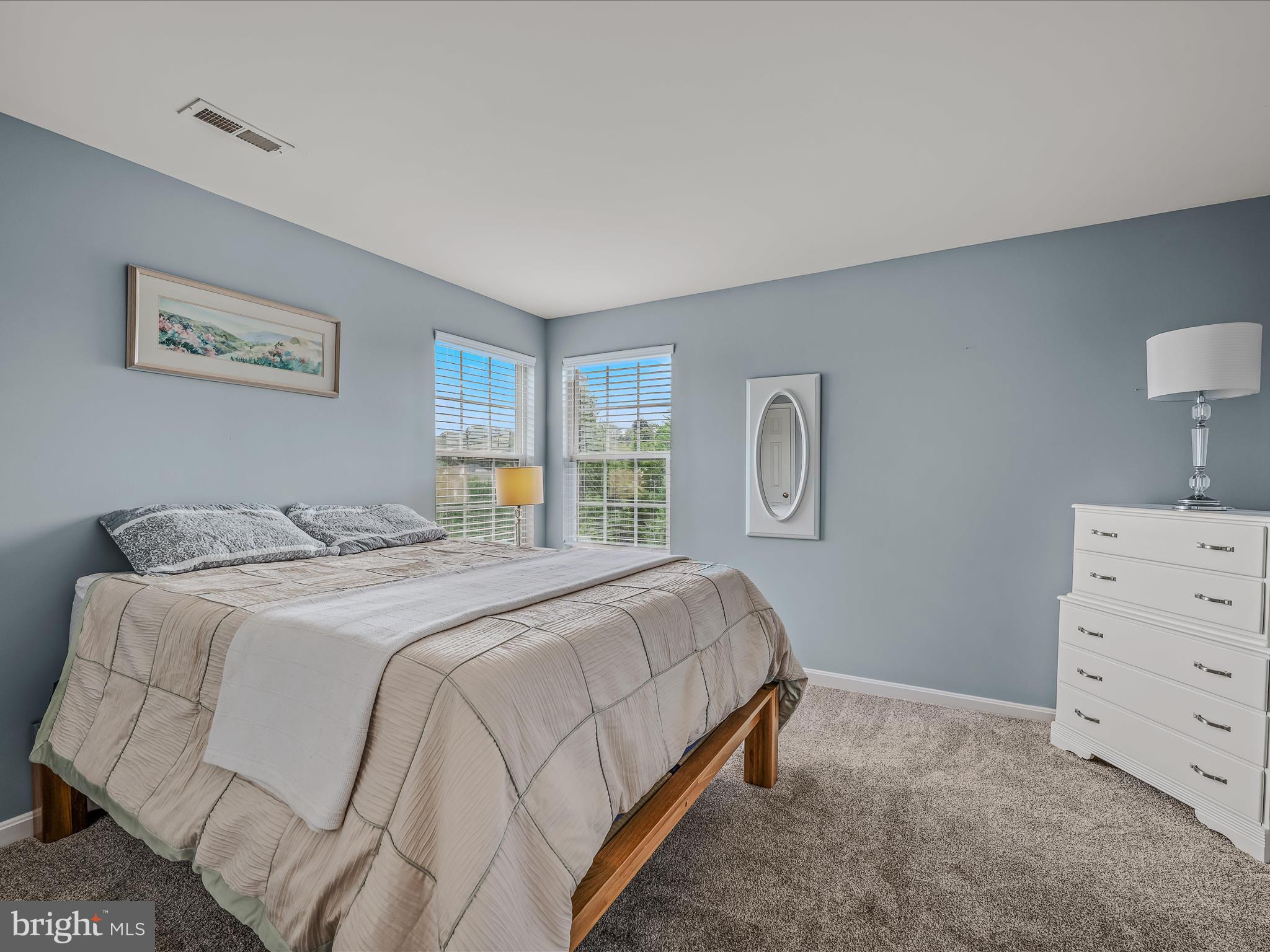 APPLE KNOLLS ESTATES - Residential