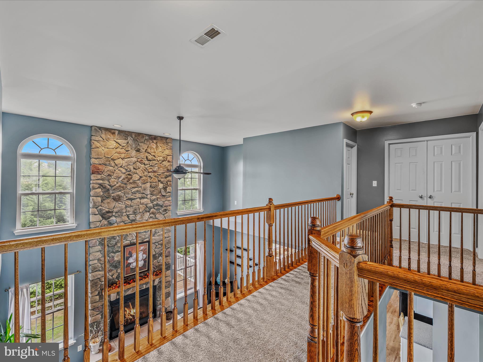 APPLE KNOLLS ESTATES - Residential