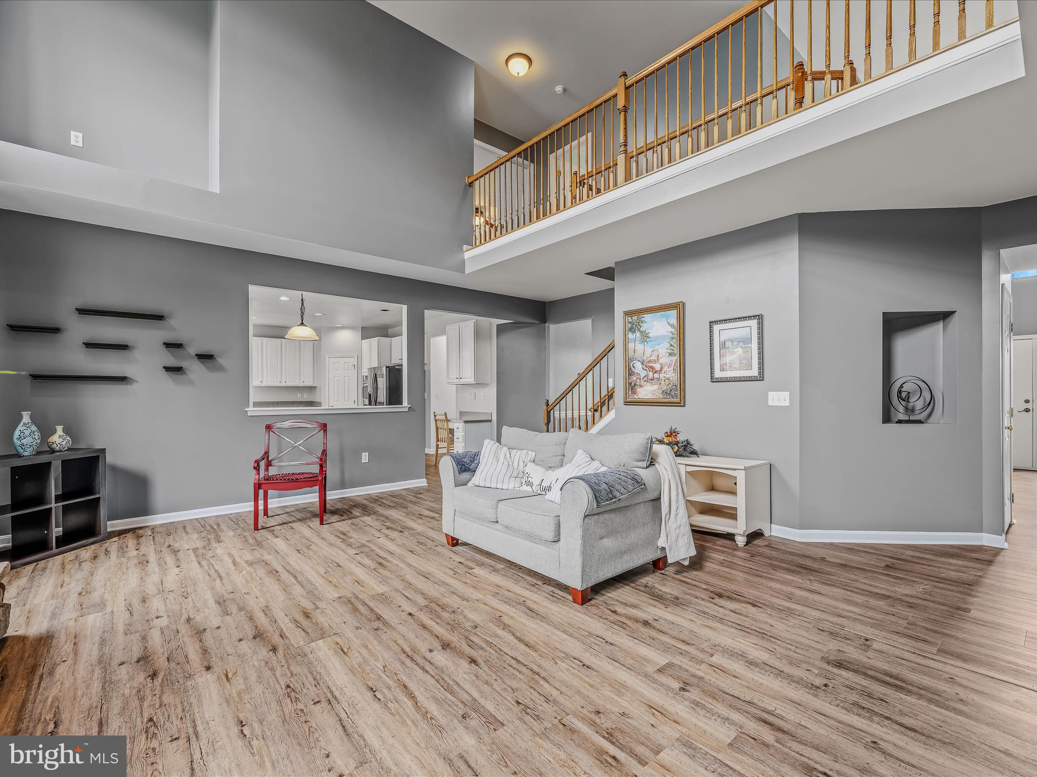 APPLE KNOLLS ESTATES - Residential