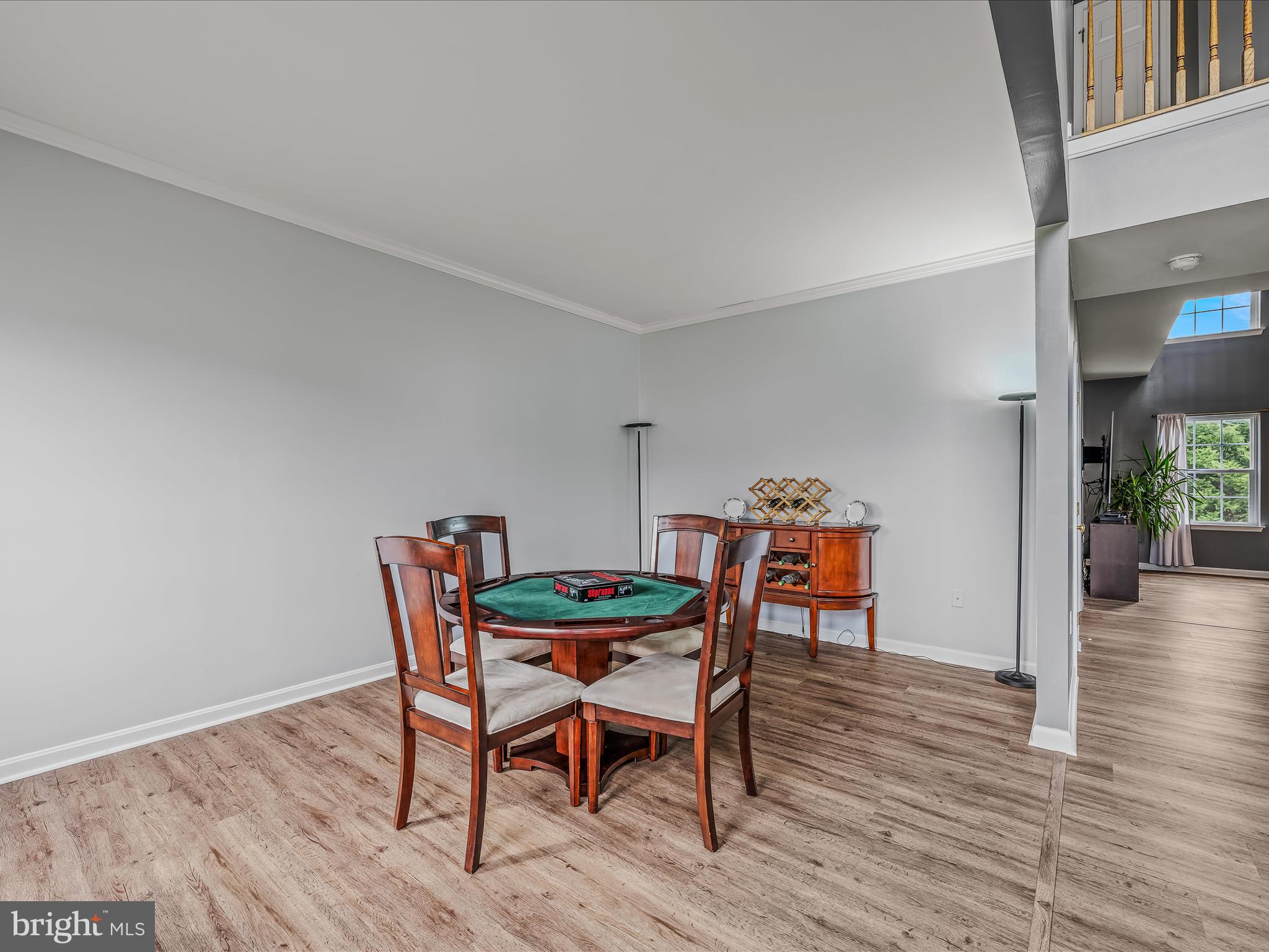 APPLE KNOLLS ESTATES - Residential