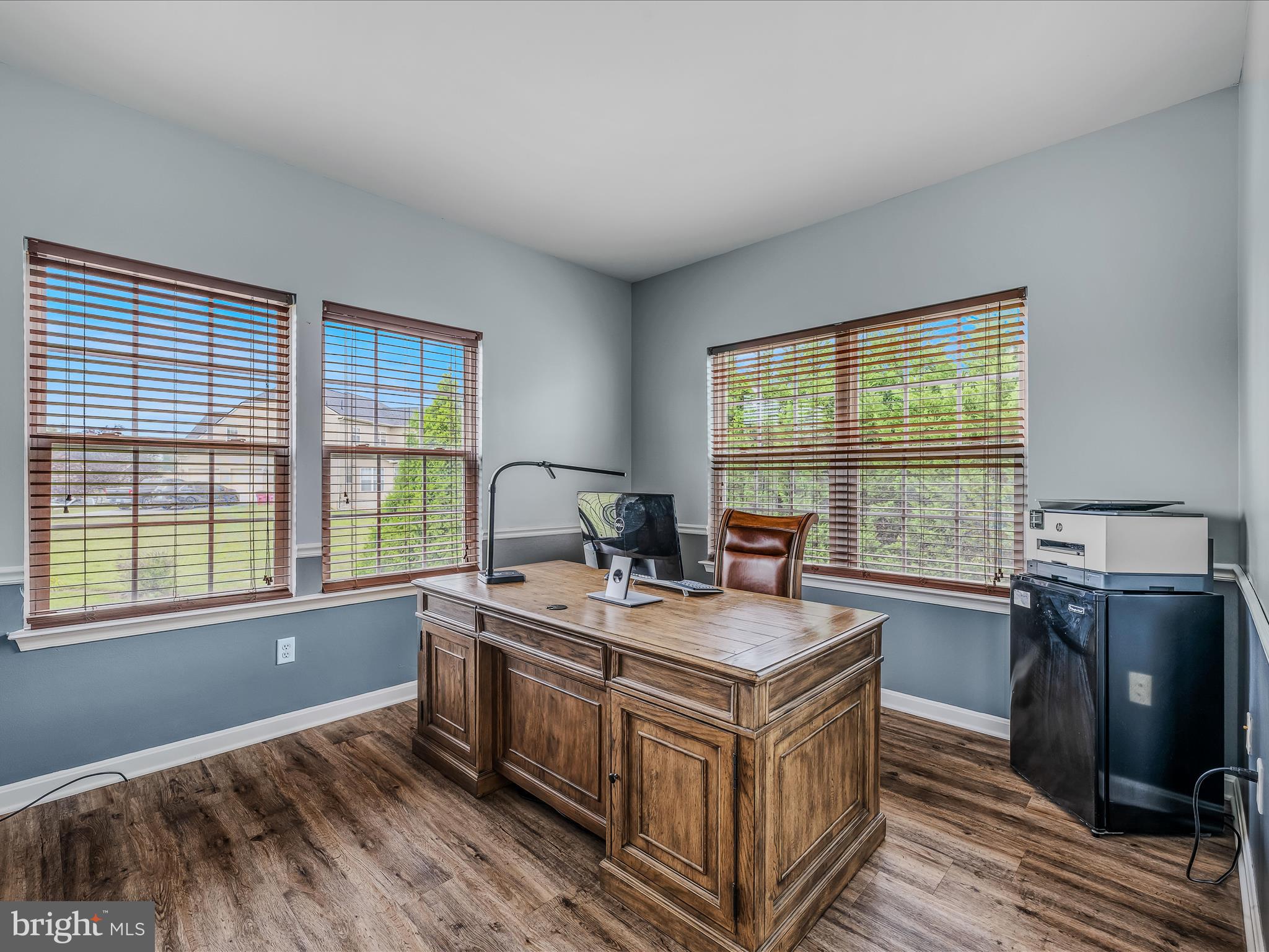 APPLE KNOLLS ESTATES - Residential