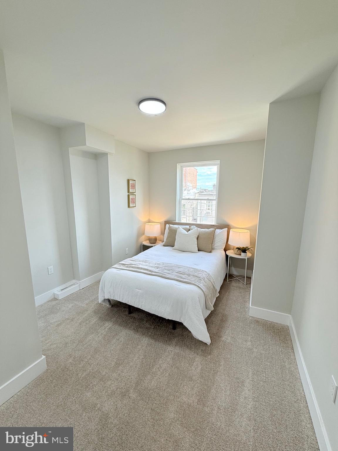 BROADWAY EAST - Residential