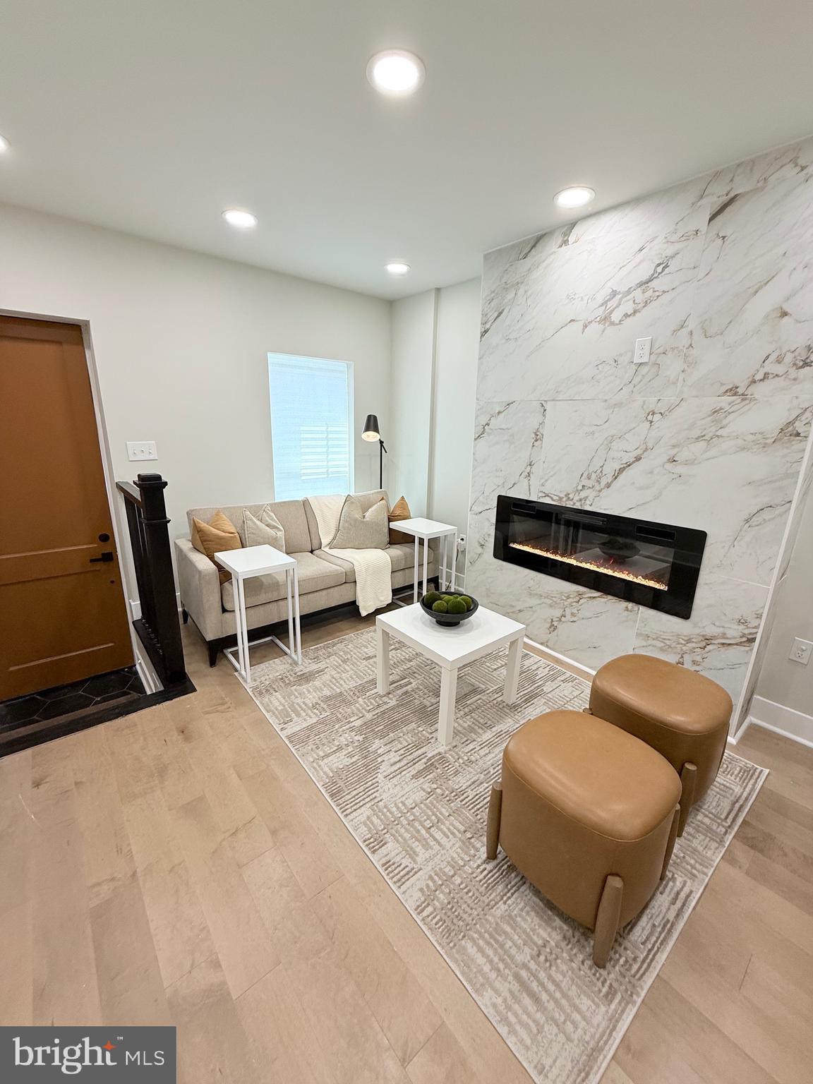 BROADWAY EAST - Residential