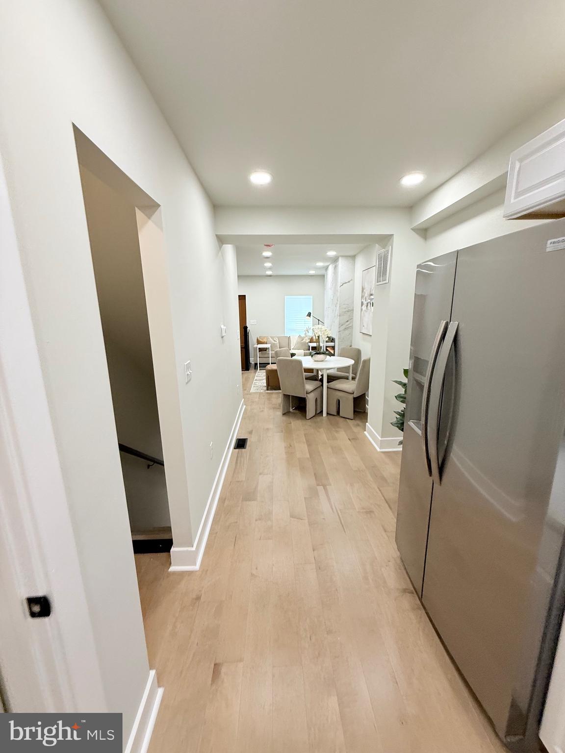 BROADWAY EAST - Residential