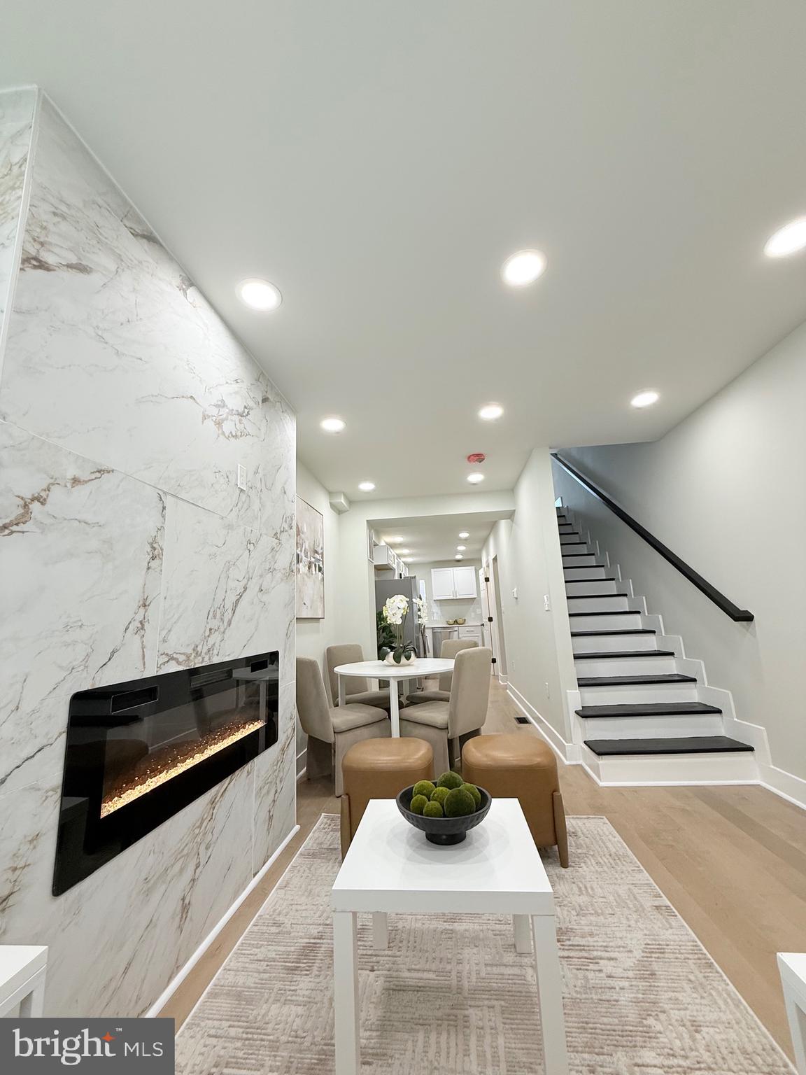 BROADWAY EAST - Residential