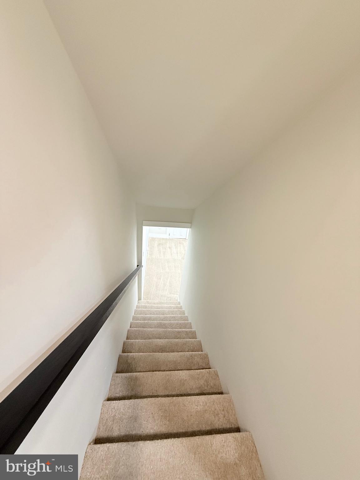 BROADWAY EAST - Residential