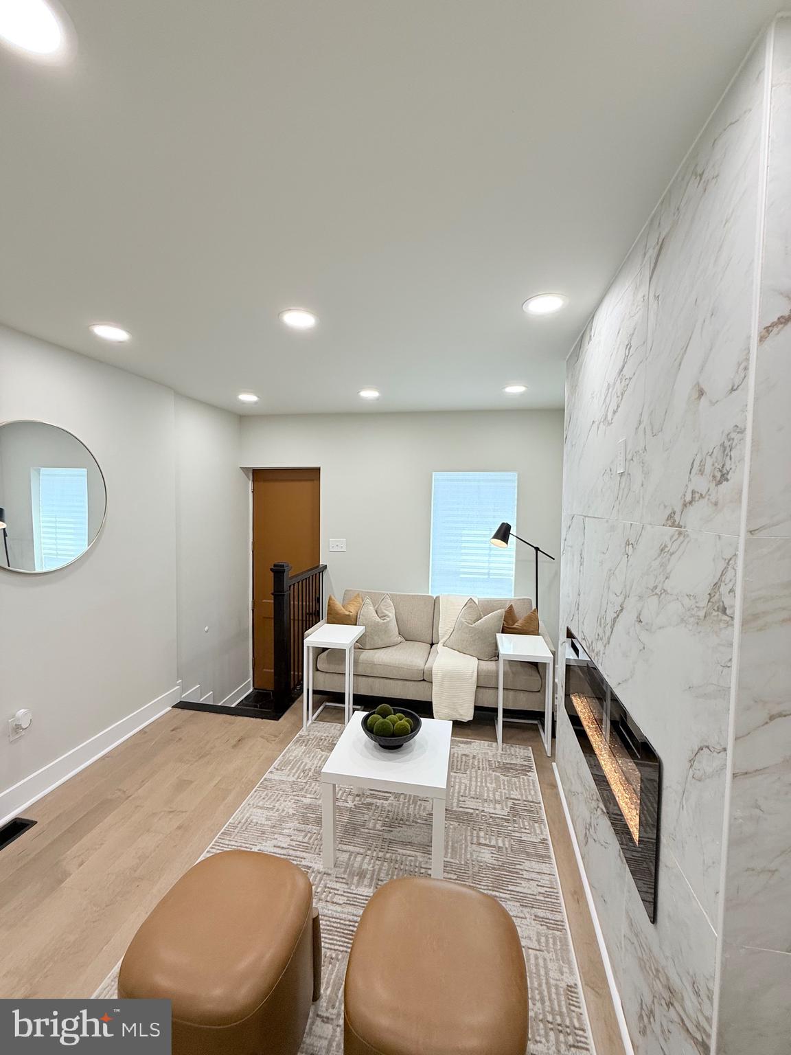 BROADWAY EAST - Residential