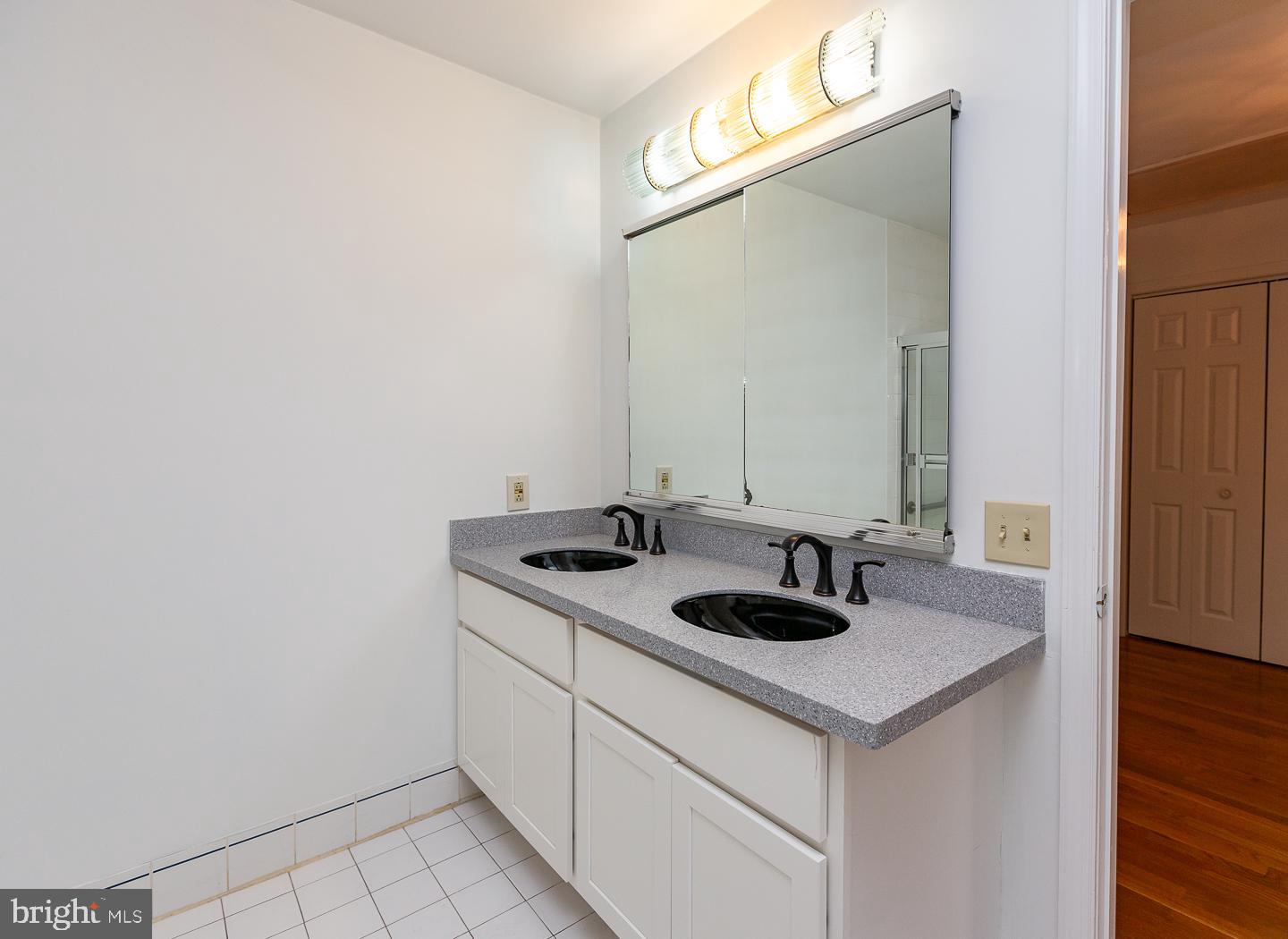 WATERFORD - Residential