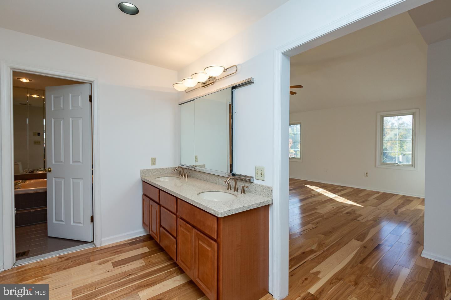 WATERFORD - Residential