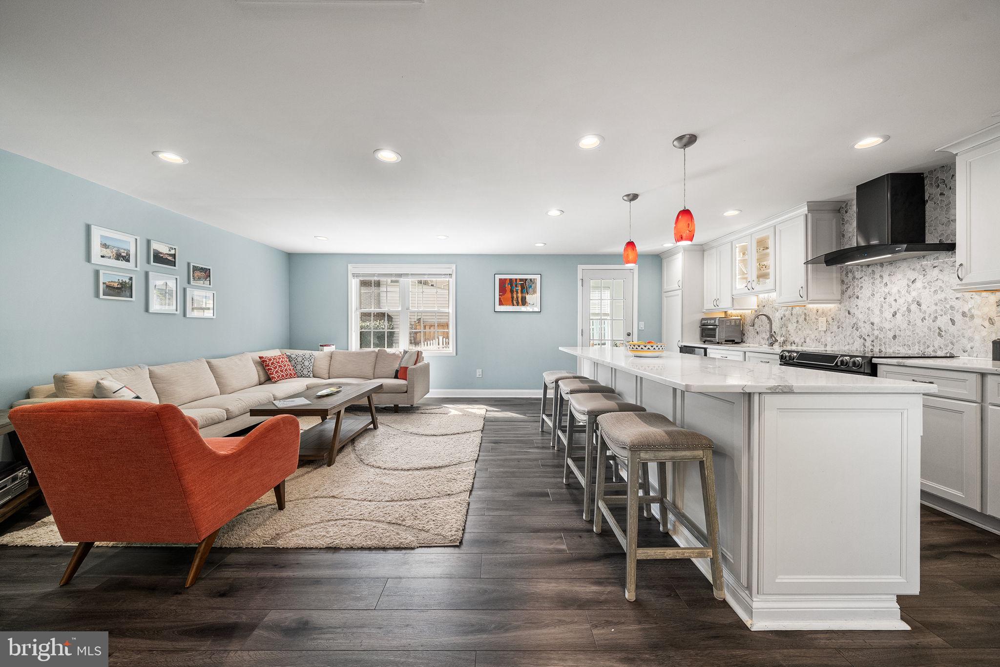 9219 CLAYTONIA LANE