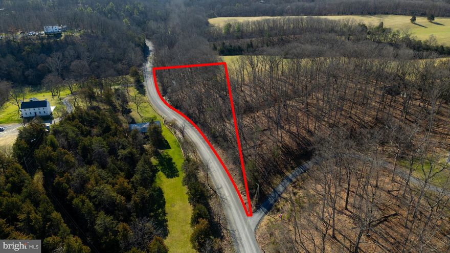 Rare offering of a 2.8 acre lot conveniently located in Middletown.   Close to 81 and 66 this property has no HOA or covenants and restrictions.  Make this property yours before its gone.