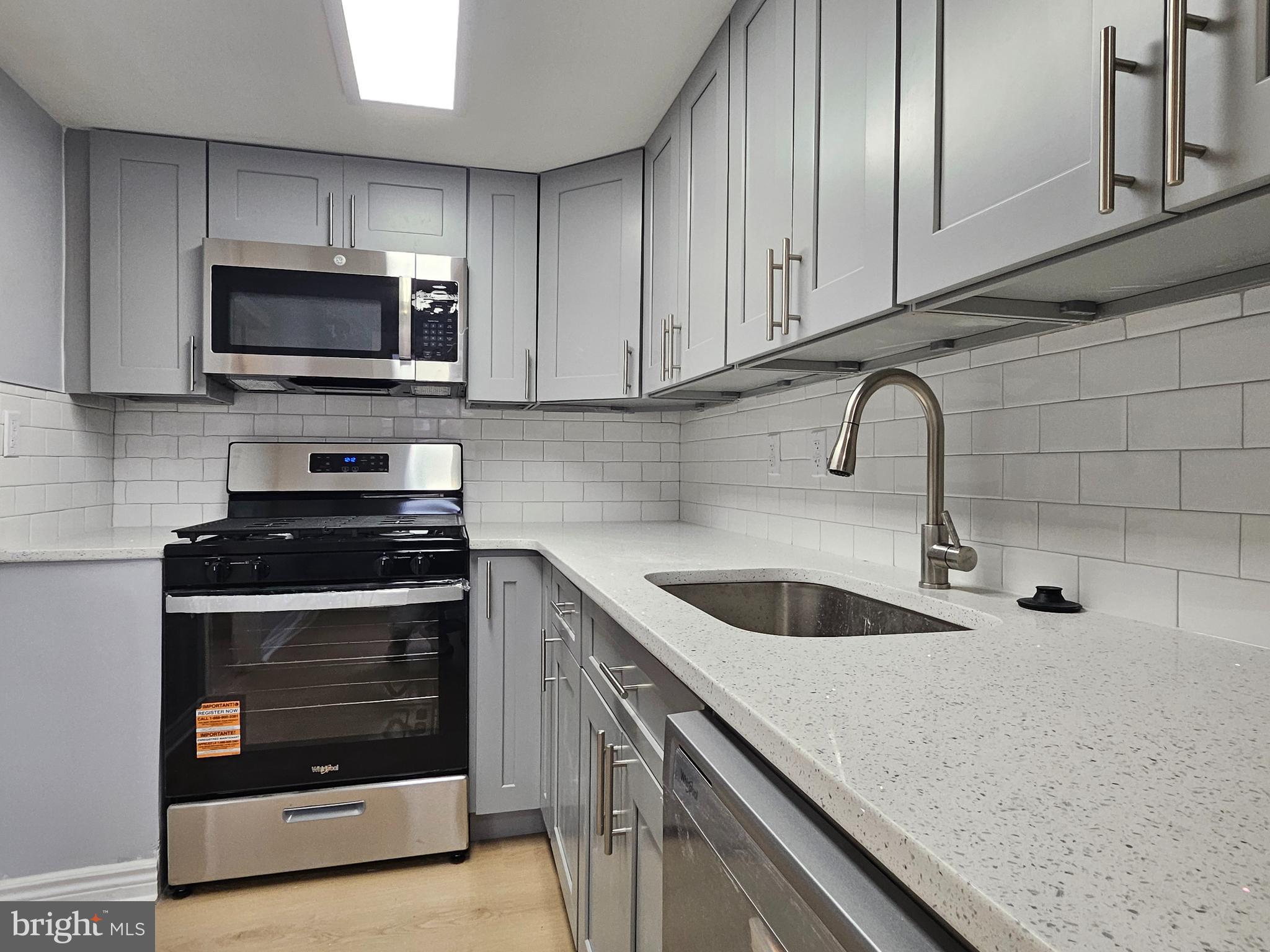 LAWNCREST - Residential