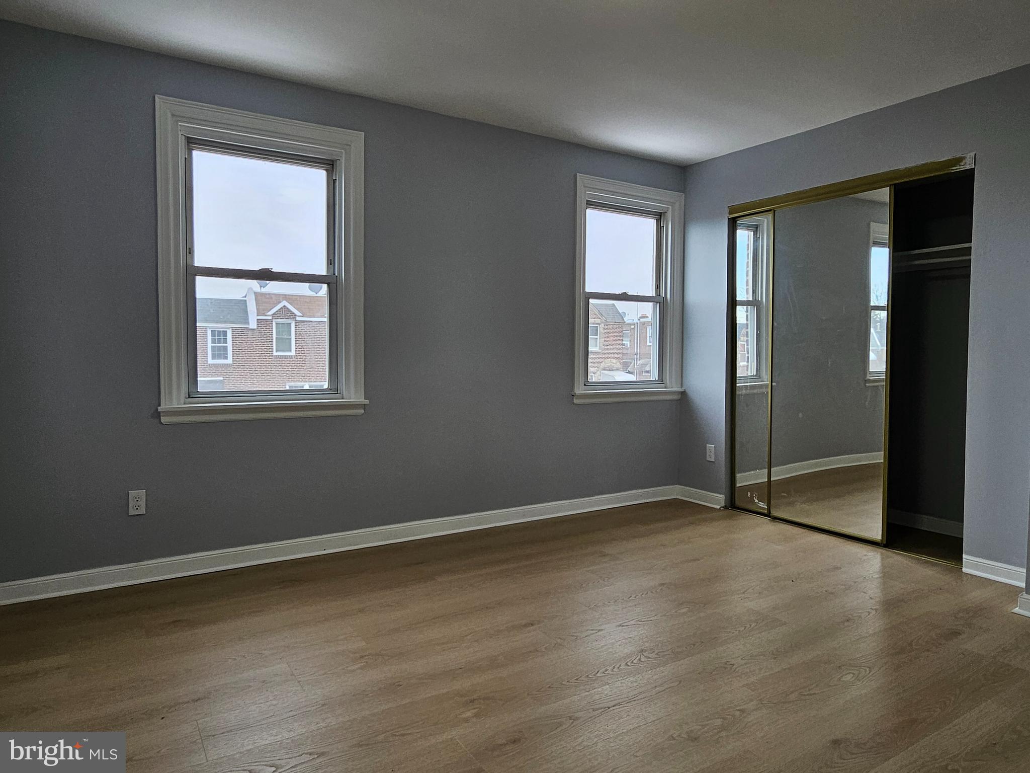 LAWNCREST - Residential