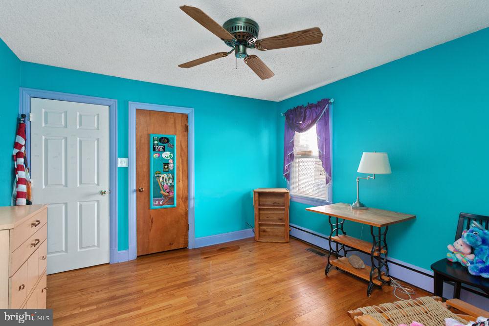 SUNSET HEIGHTS - Residential