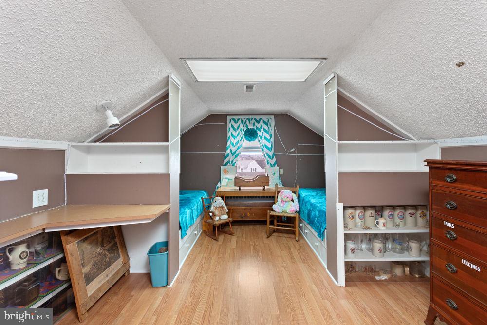 SUNSET HEIGHTS - Residential