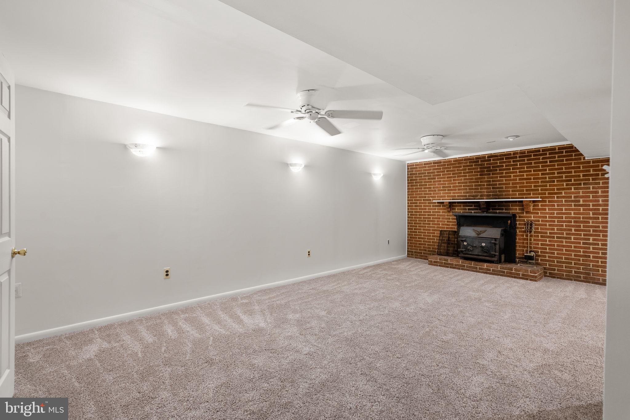 PATUXENT MANOR - Residential