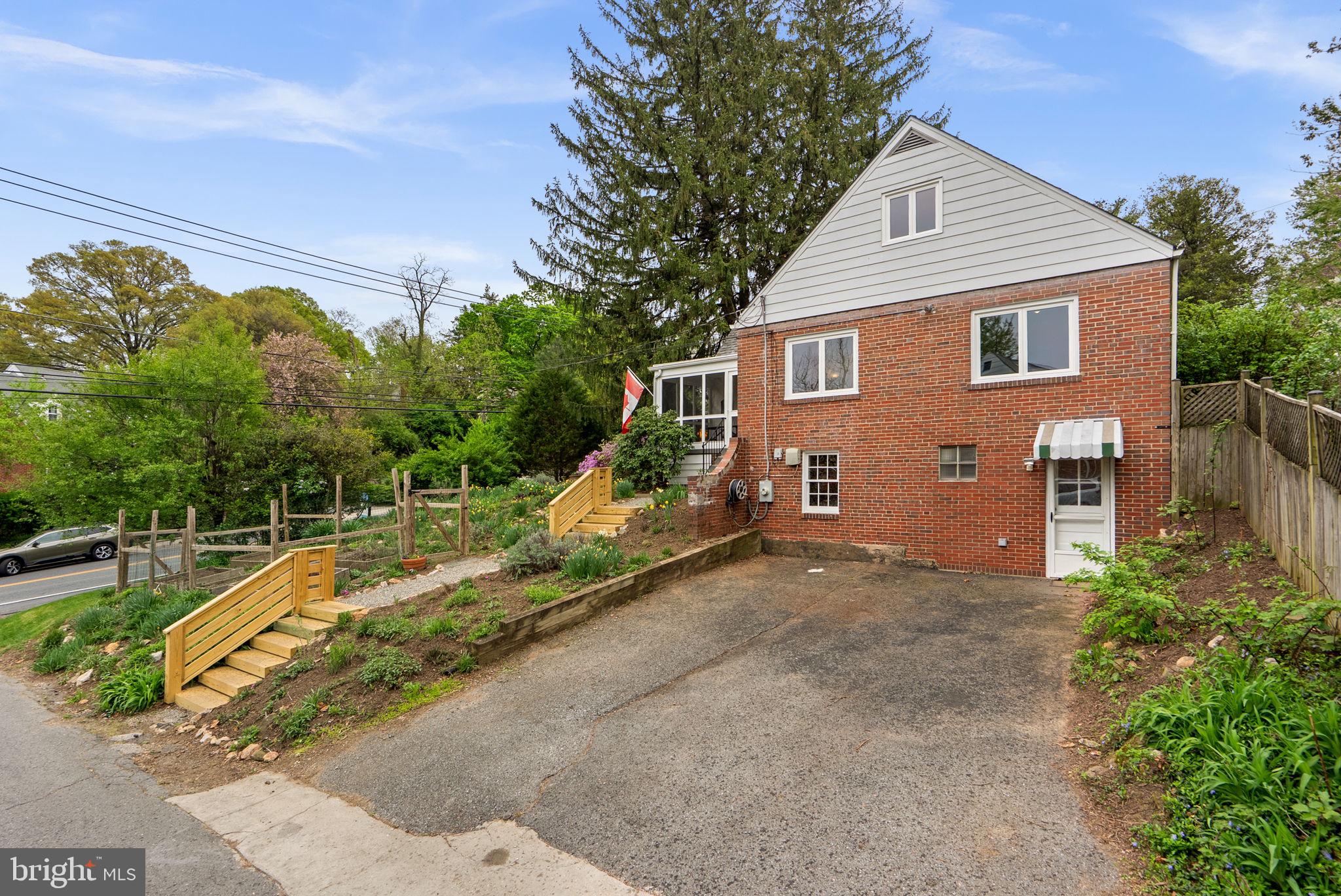 MCNEILLS ADD - Residential