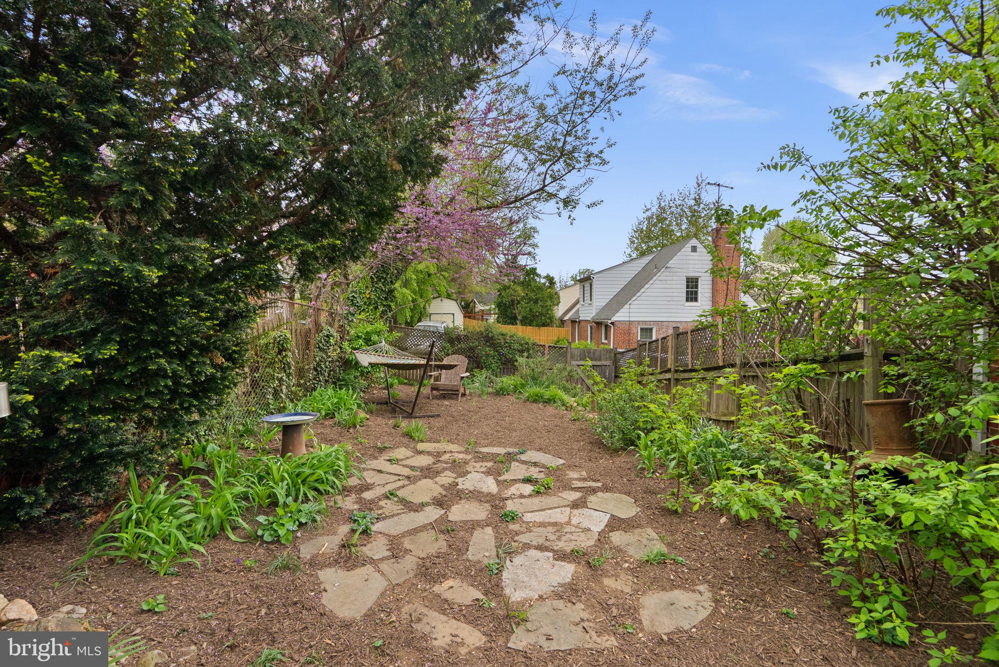 MCNEILLS ADD - Residential