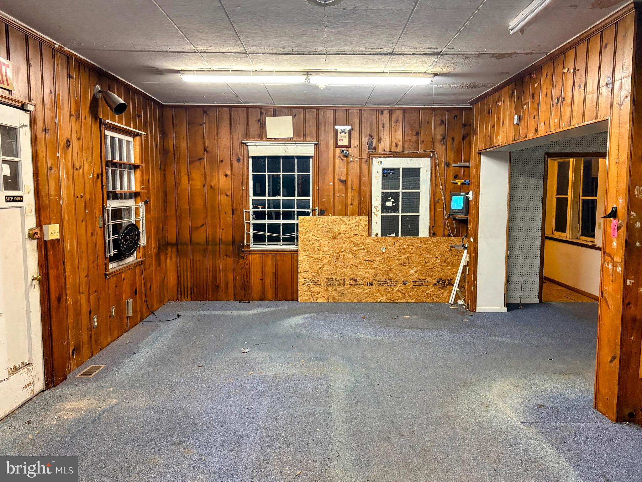 6611 BALTIMORE NATIONAL PIKE