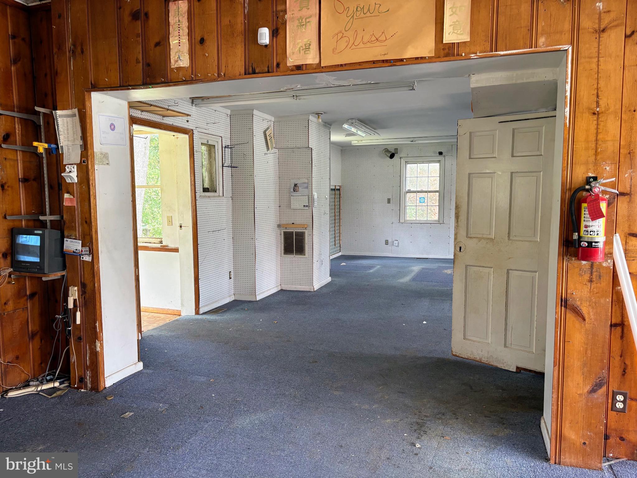 6611 BALTIMORE NATIONAL PIKE