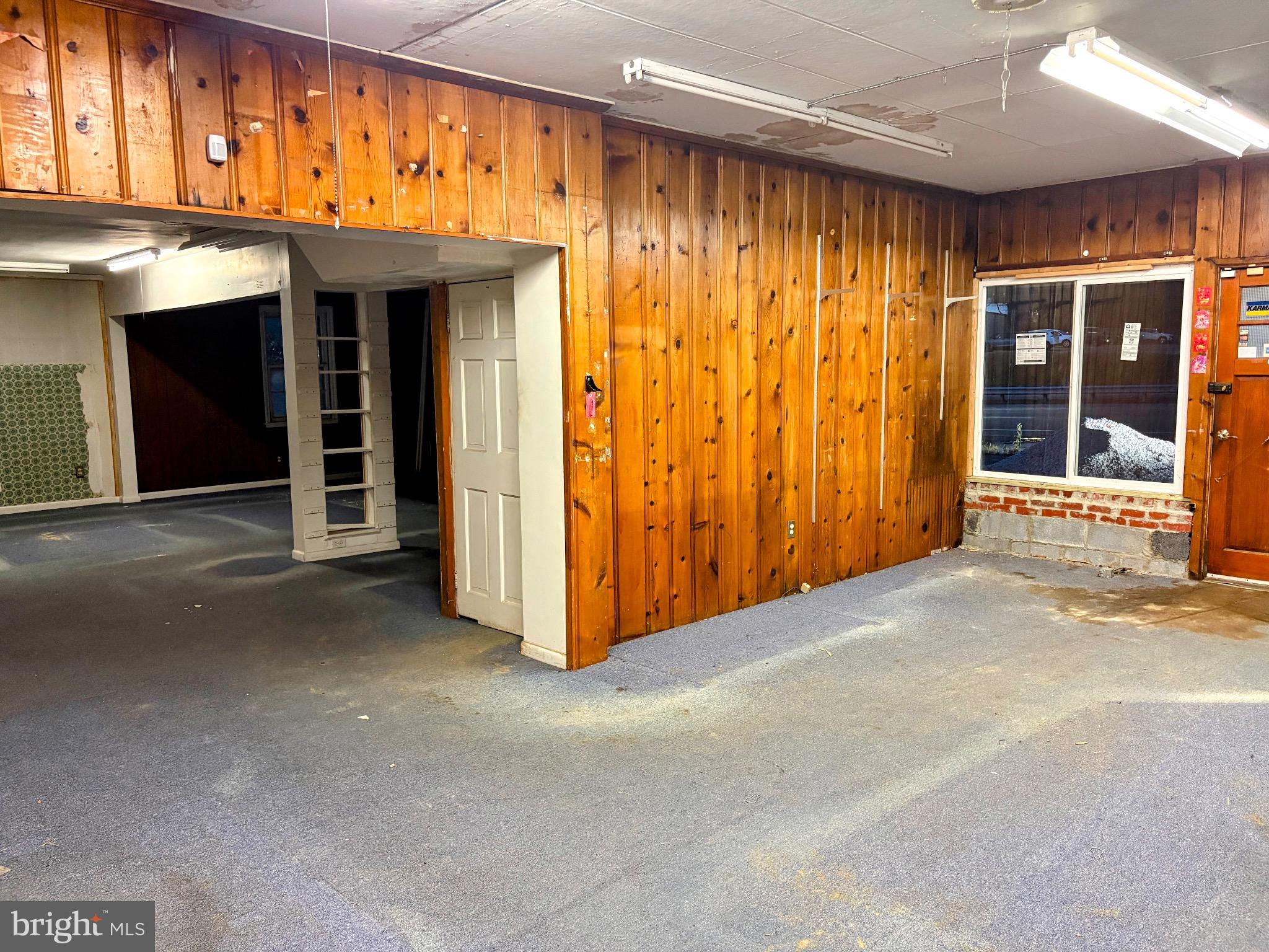 6611 BALTIMORE NATIONAL PIKE