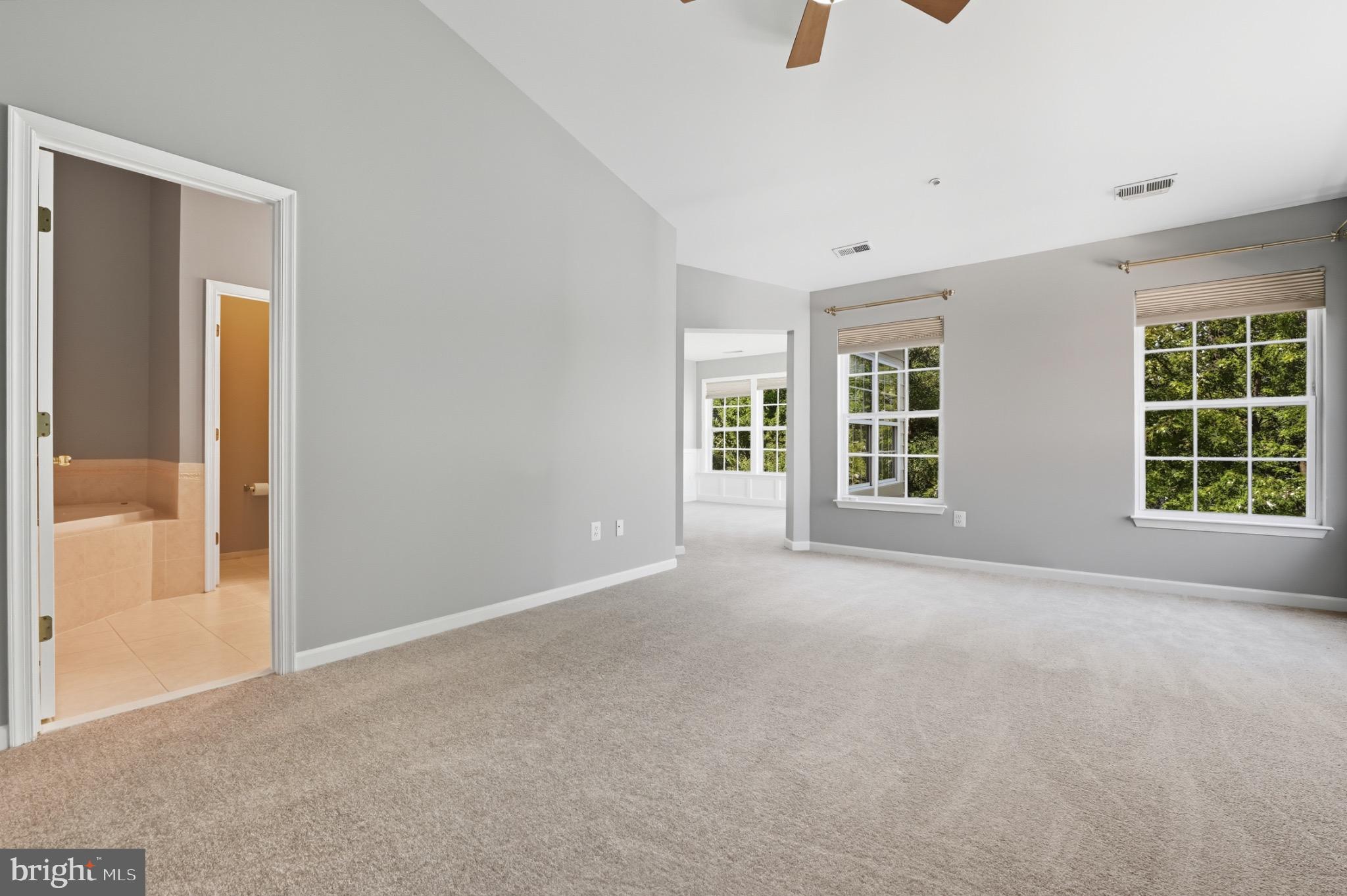 THE LANDINGS AT RIVER OAKS - Residential Lease