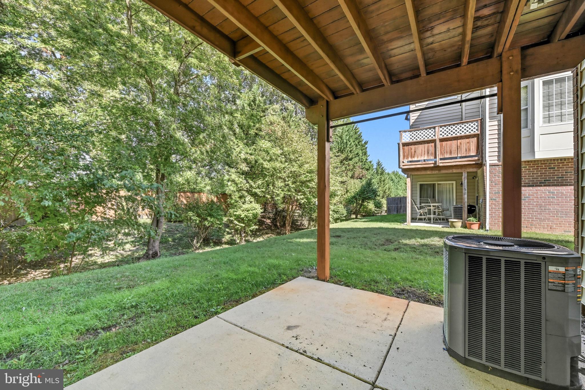 THE LANDINGS AT RIVER OAKS - Residential Lease