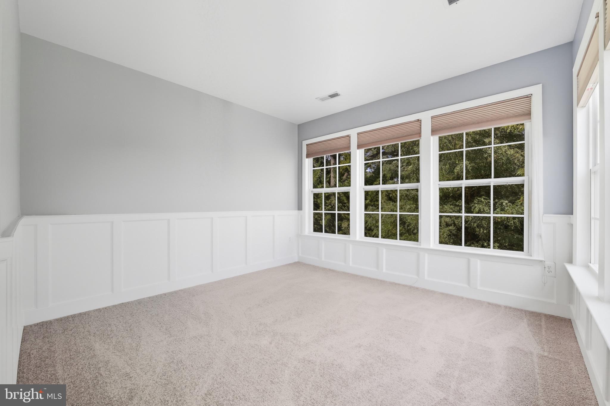 THE LANDINGS AT RIVER OAKS - Residential Lease