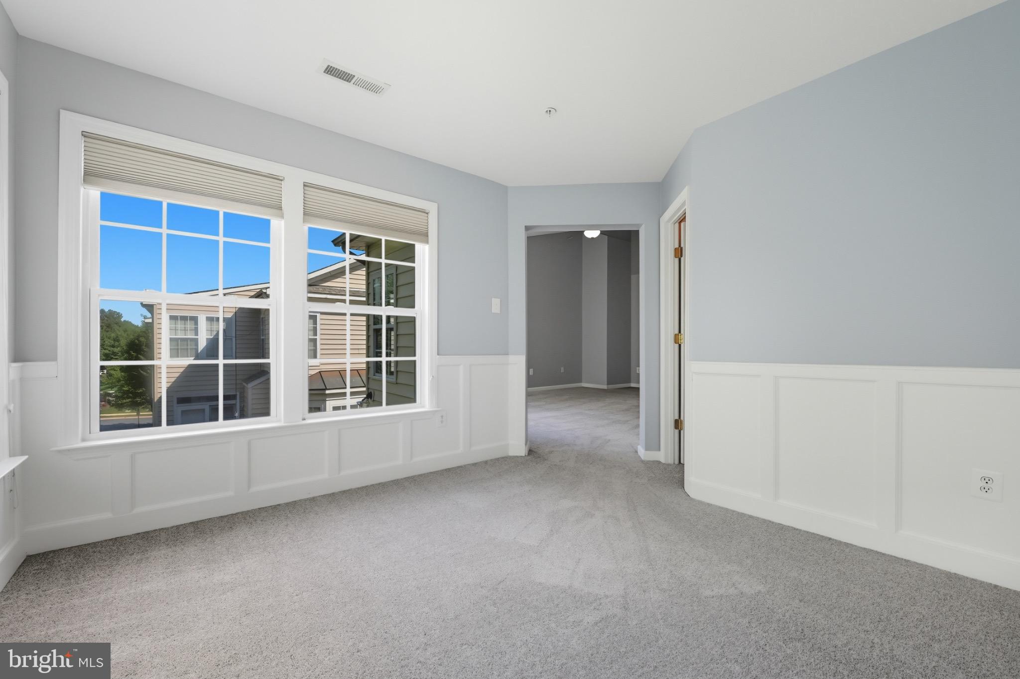 THE LANDINGS AT RIVER OAKS - Residential Lease