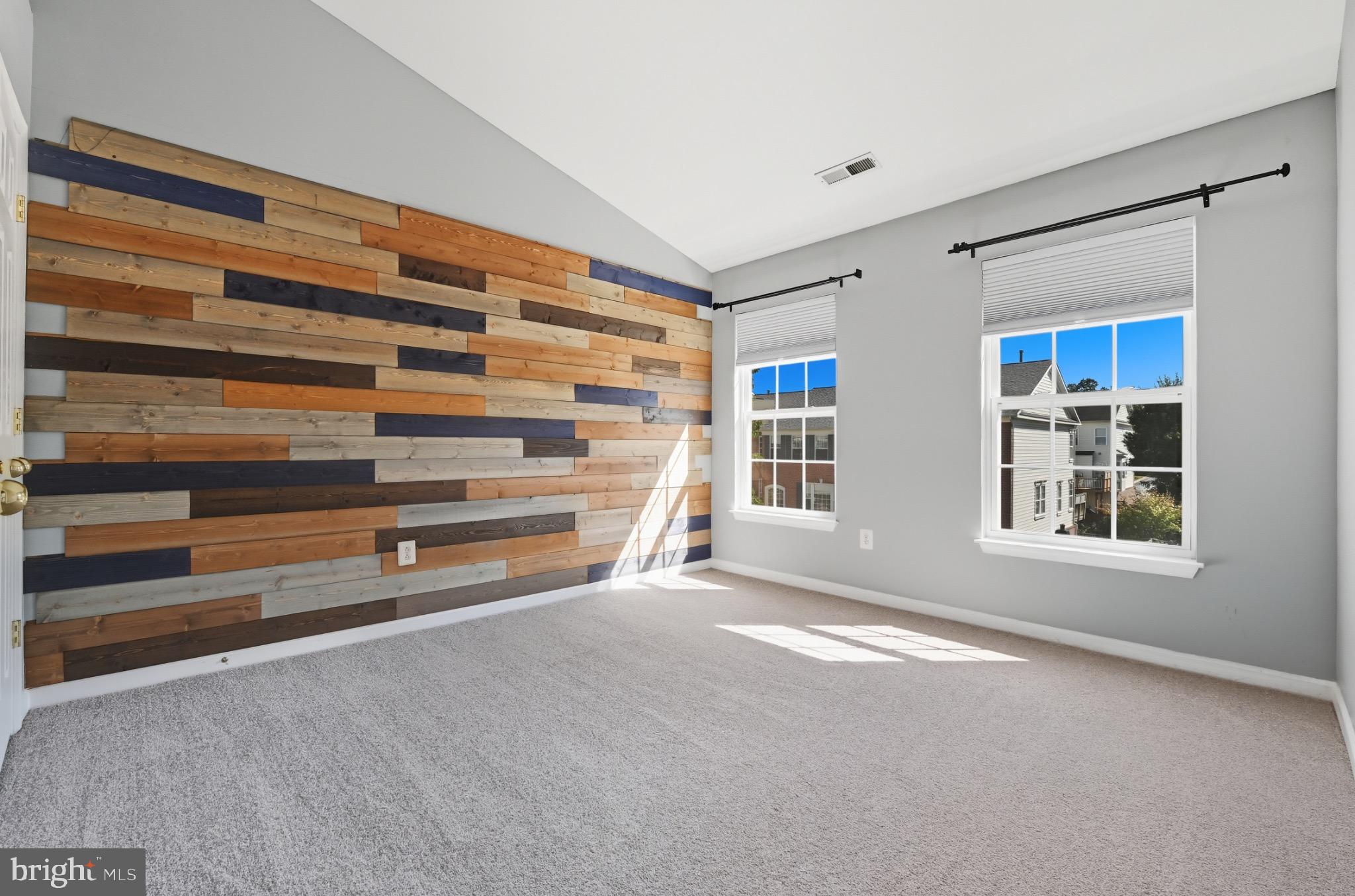 THE LANDINGS AT RIVER OAKS - Residential Lease