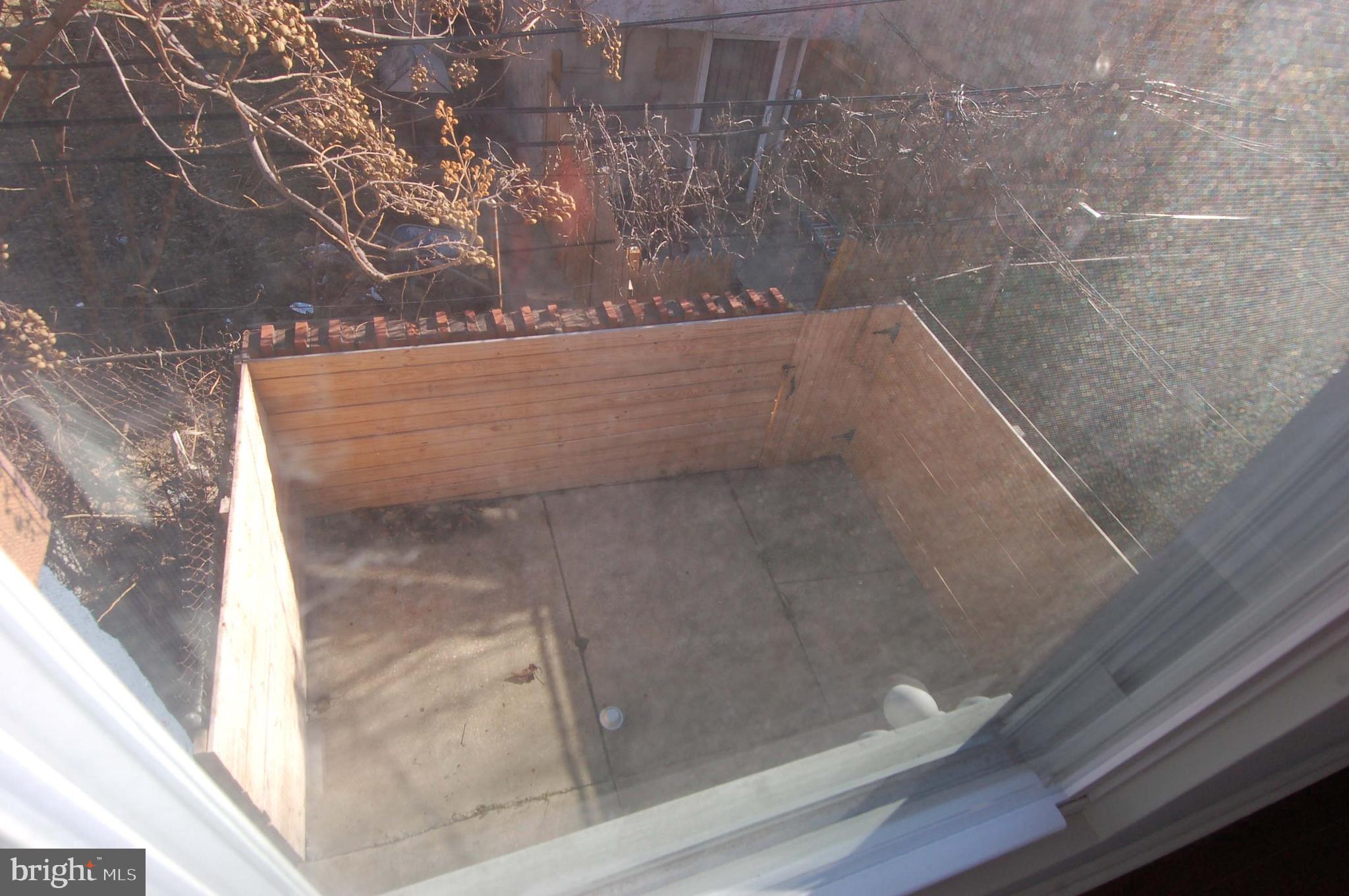 PHILADELPHIA (NORTH) - Residential Lease