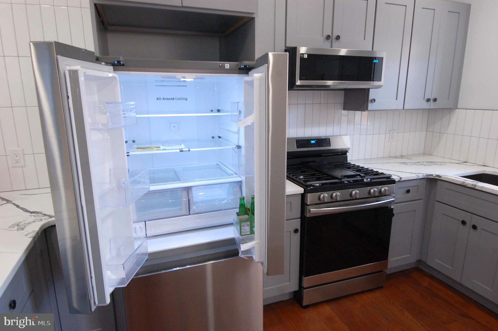 PHILADELPHIA (NORTH) - Residential Lease