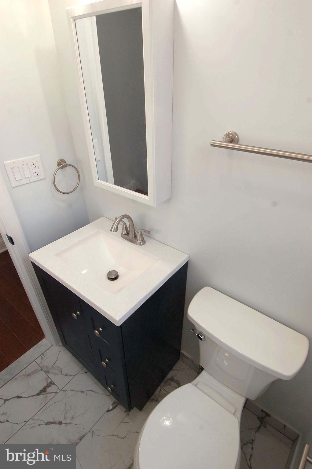 PHILADELPHIA (NORTH) - Residential Lease