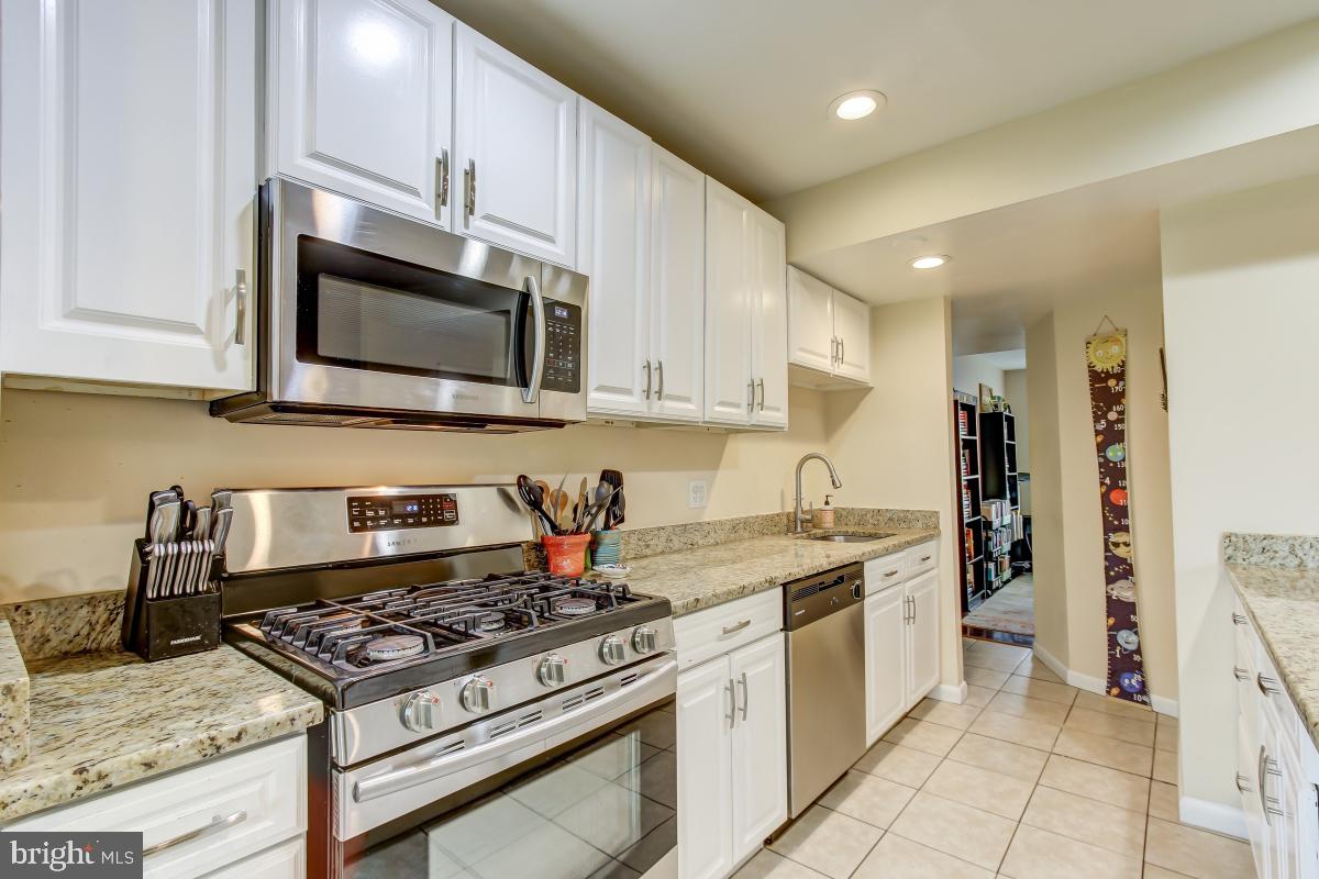 DALE CITY - Residential