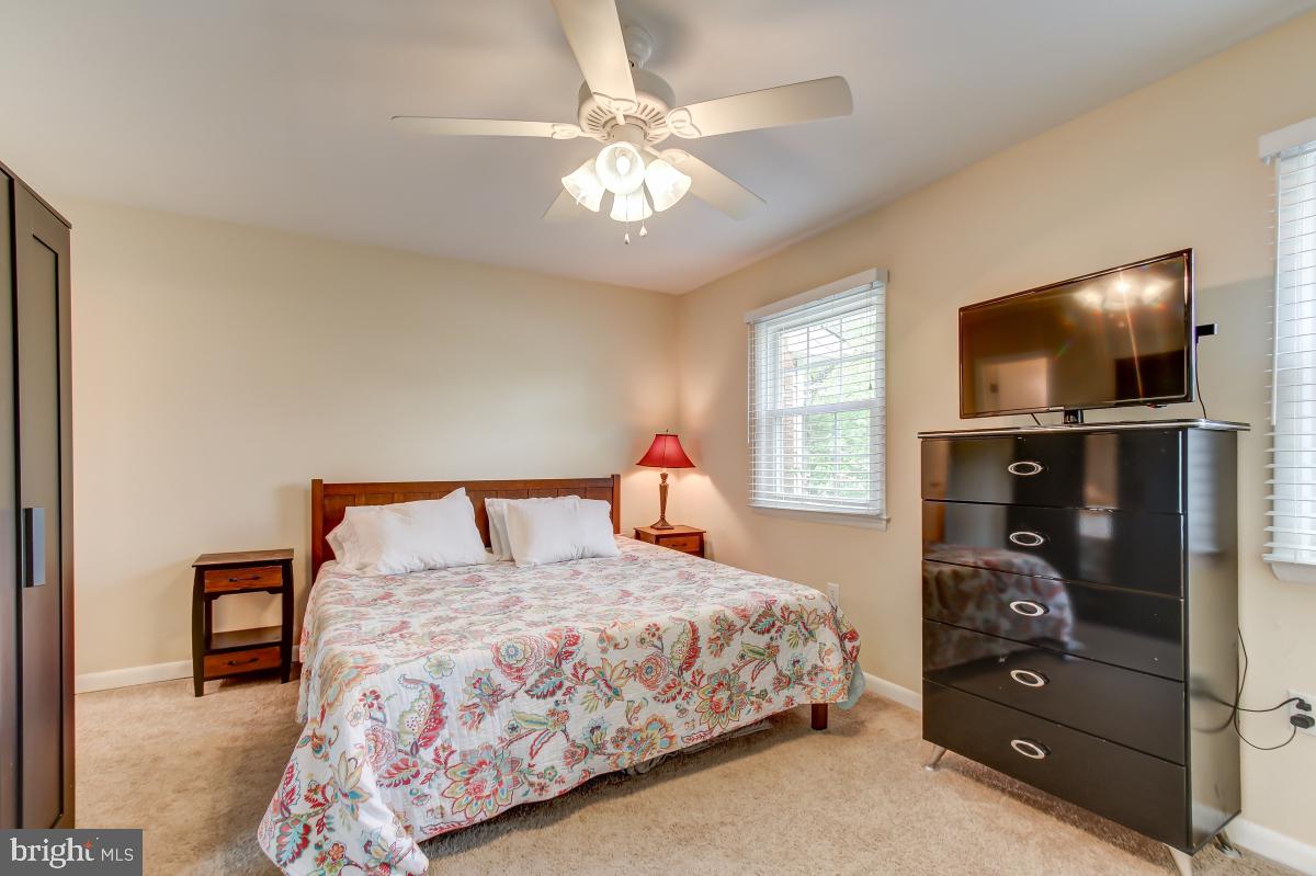 DALE CITY - Residential