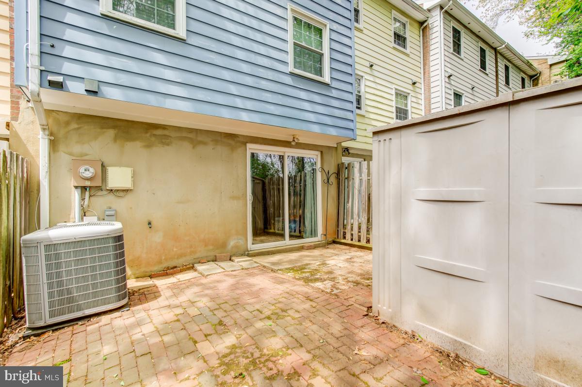 DALE CITY - Residential