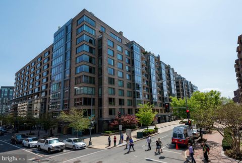 Condo For Sale - 1155 23rd Street #6H<br/> WASHINGTON, DC 20037