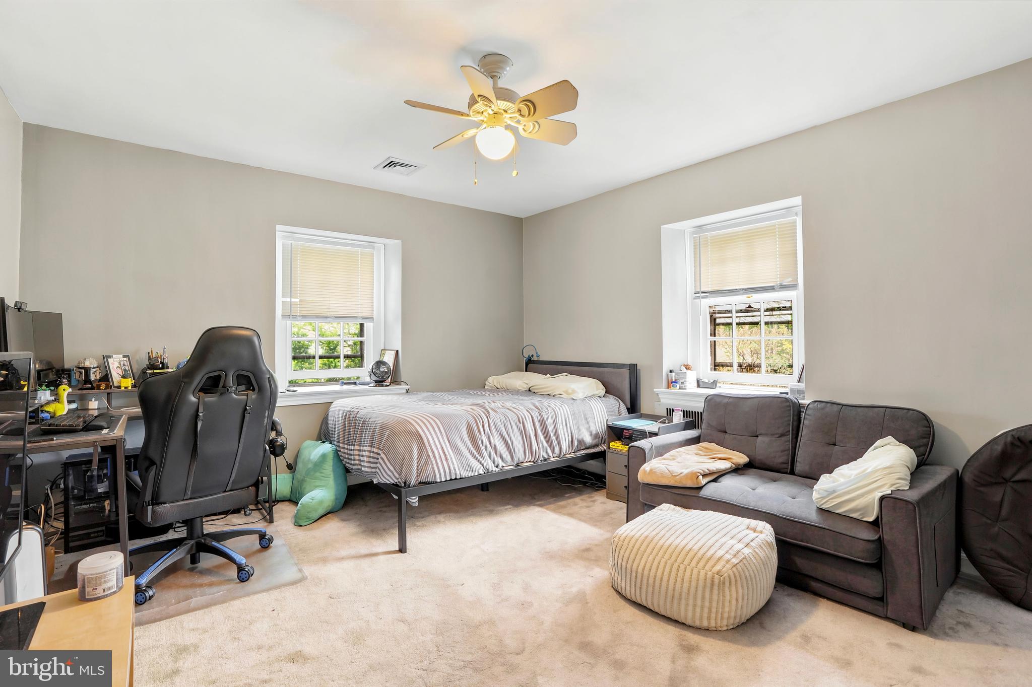 PENN WYNNE - Residential
