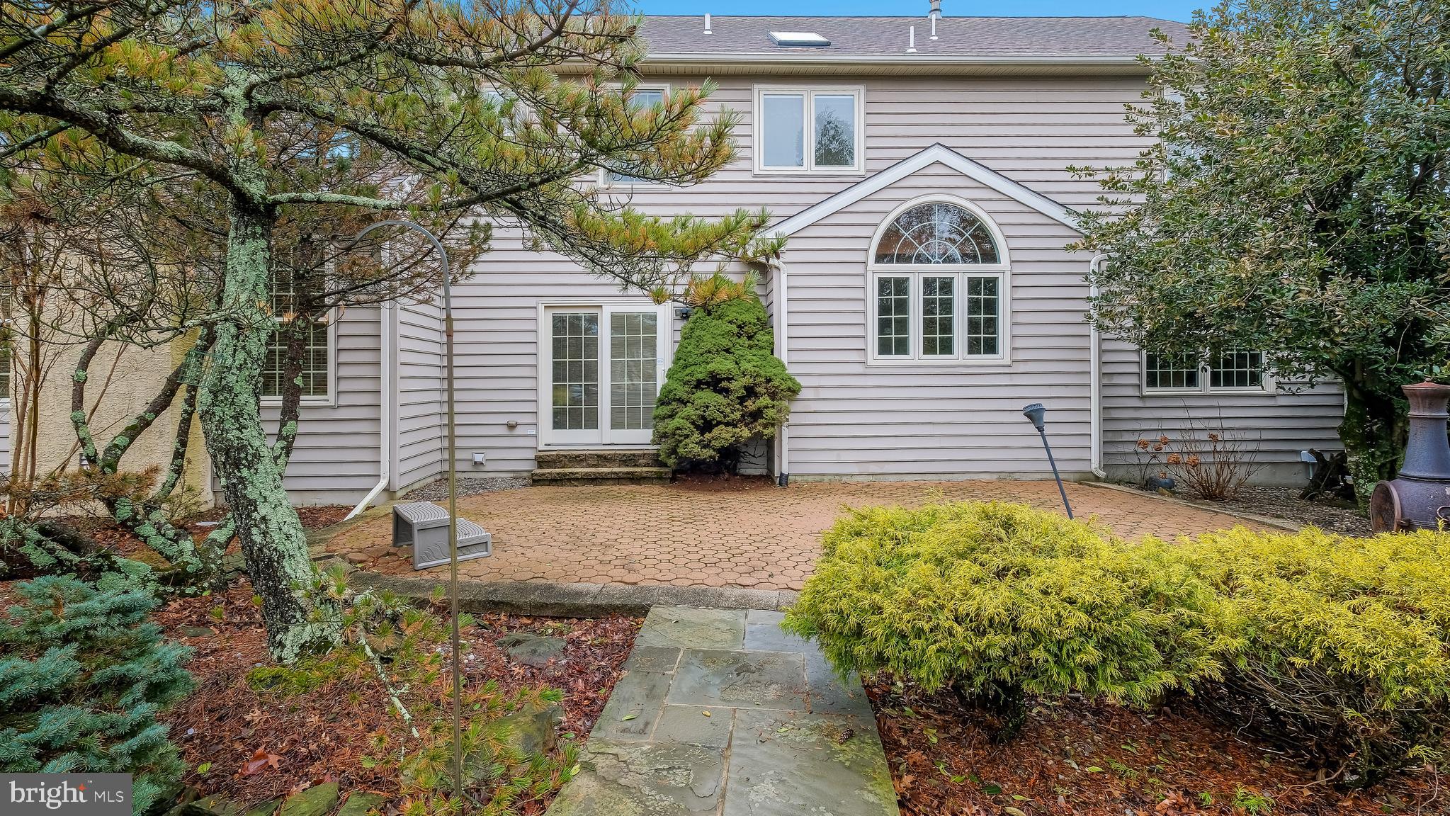 GWYNWOOD POND - Residential