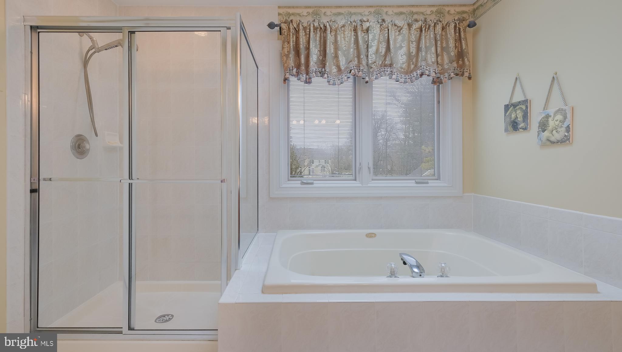 GWYNWOOD POND - Residential