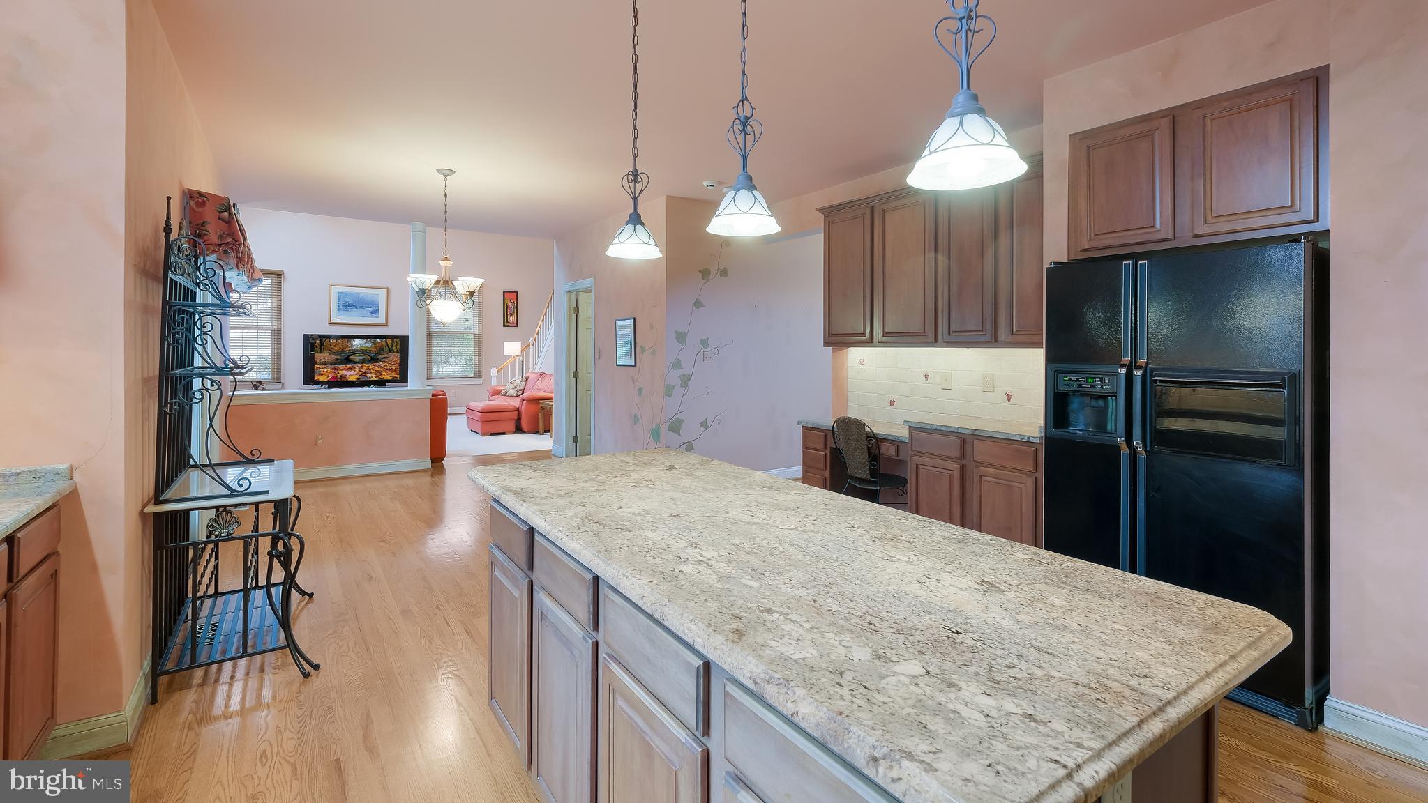 GWYNWOOD POND - Residential