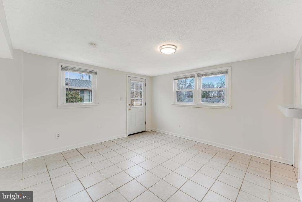 ROSE HILL - Residential