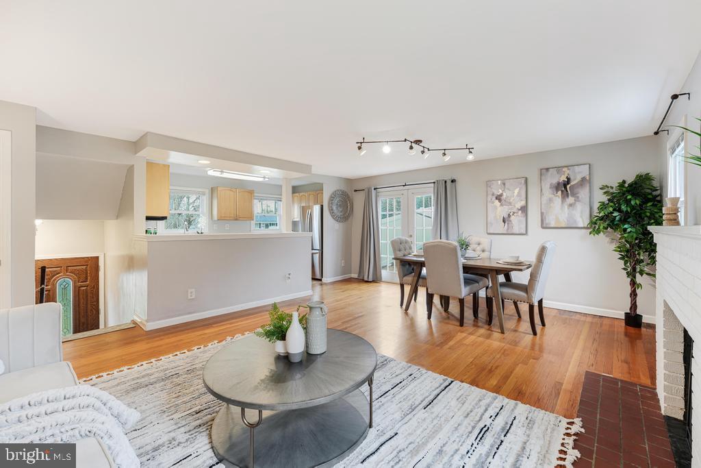 ROSE HILL - Residential